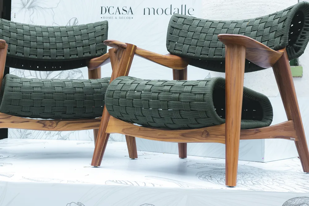 Poltronas Modalle no lançamento Verão Amazônico, com D'Casa e Modalle