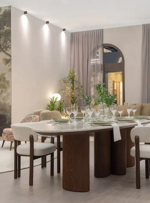 Mesa de jantar Flora — Century
