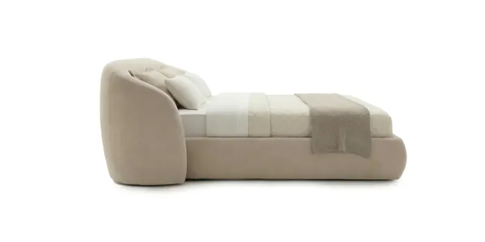Cama Otopeni — Century